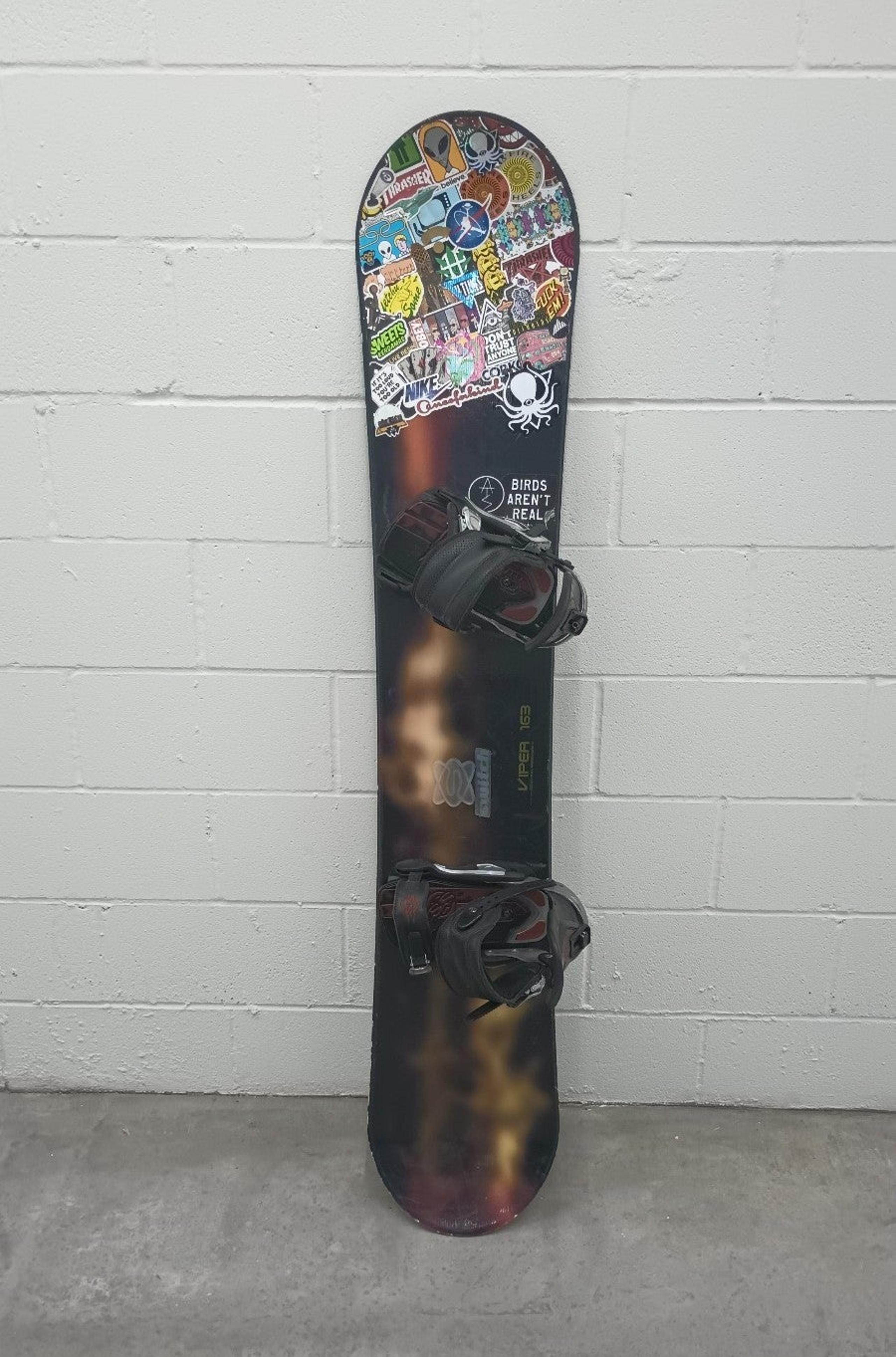 Lamar Viper 163cm Snowboard w/ Drake SS Bindings - PRE-OWNED - AWESOME BOARD