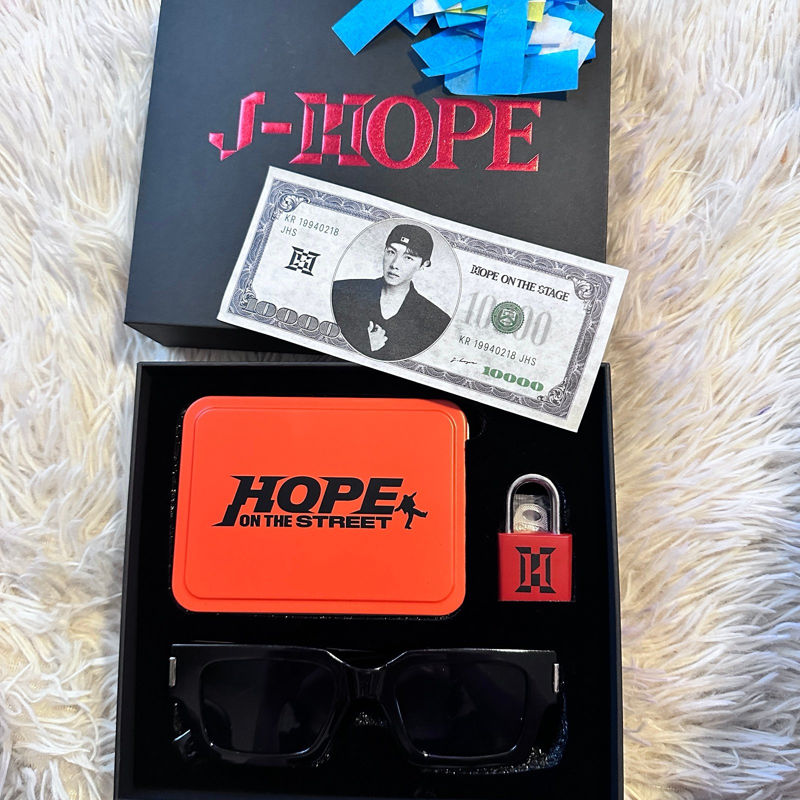 JHope BTS VIP Hope On The Stage VIP Gift Hobi Dollar