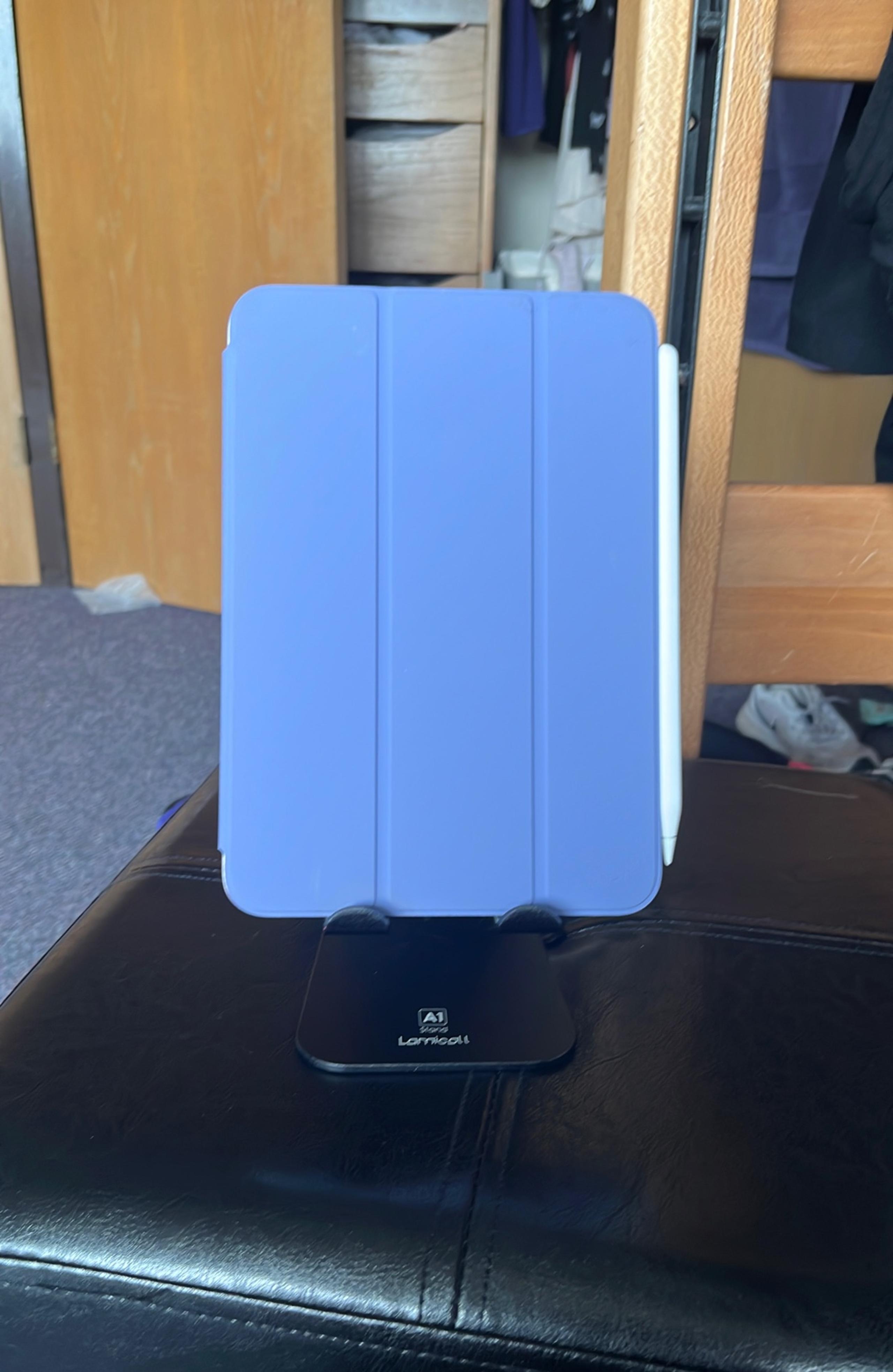 iPad stand