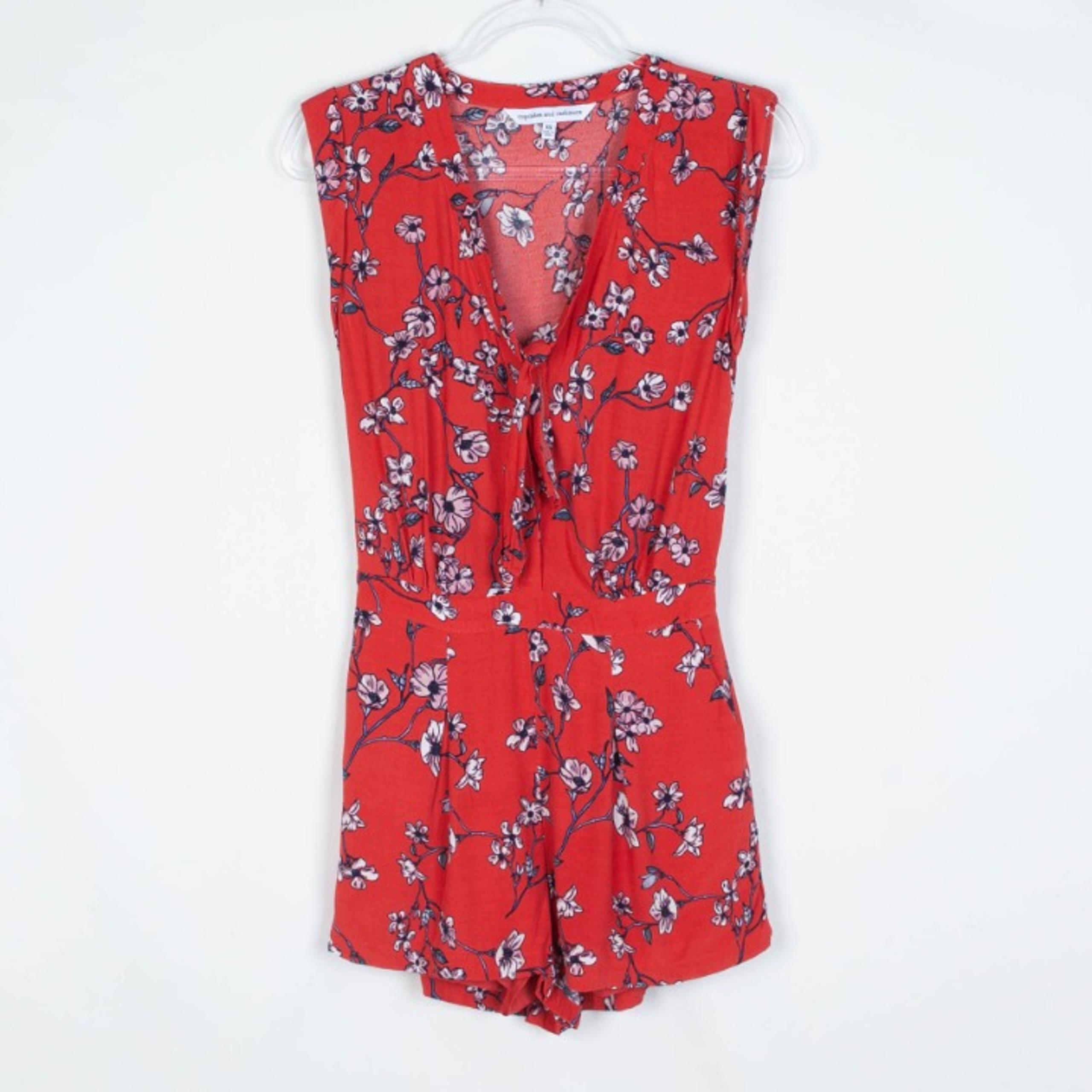 Cupcakes & Cashmere Fitz Floral Romper