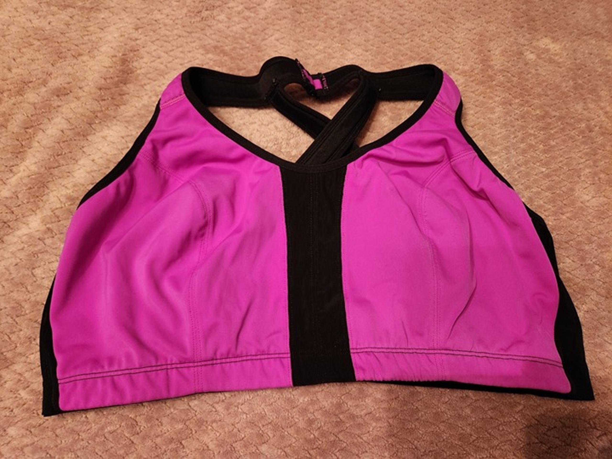 PRE-OWNED LANE BRYANT LIVI ACTIVE FUSCHIA PINK SPORTS BRA 42D 42 D