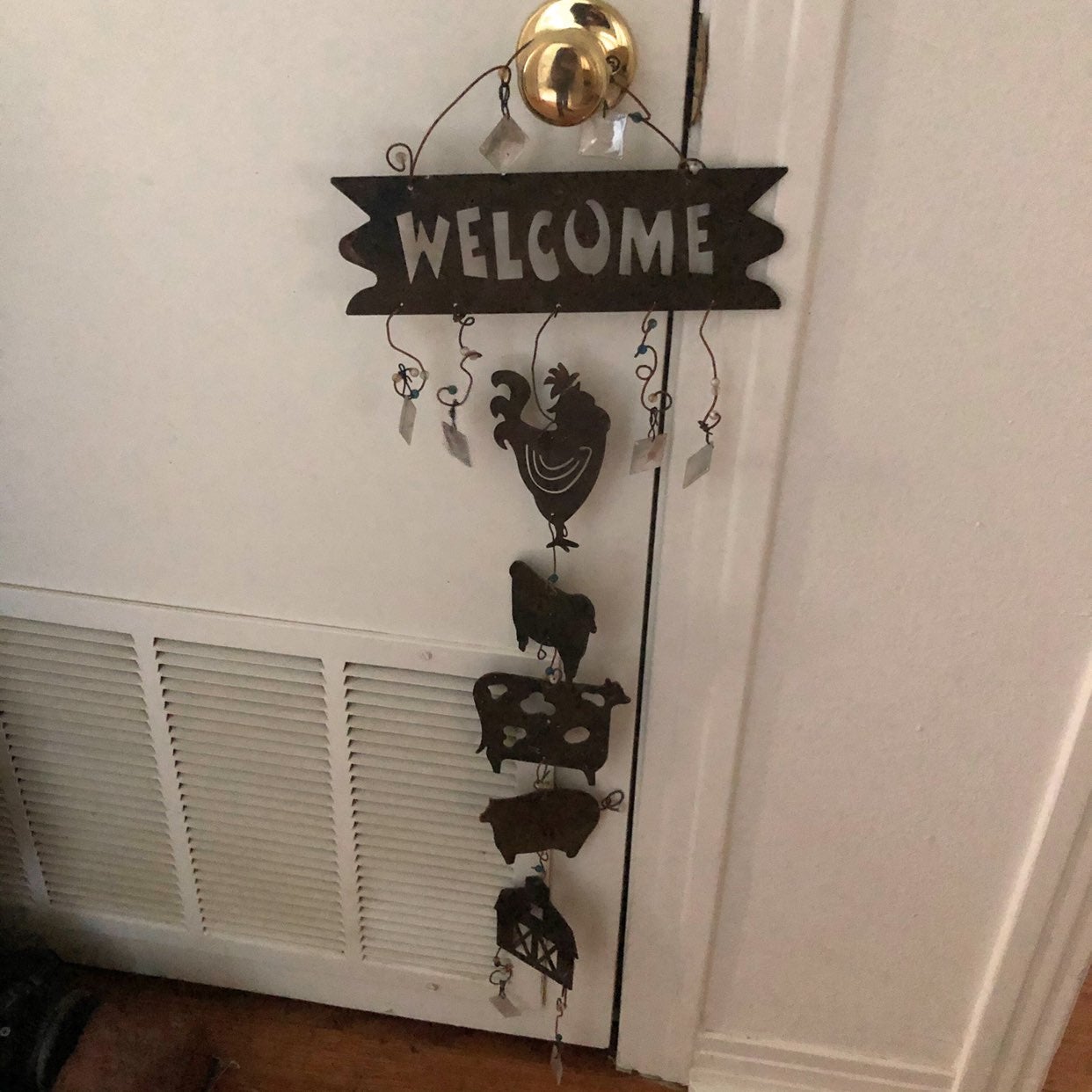 Vintage Barn Welcome Windchime