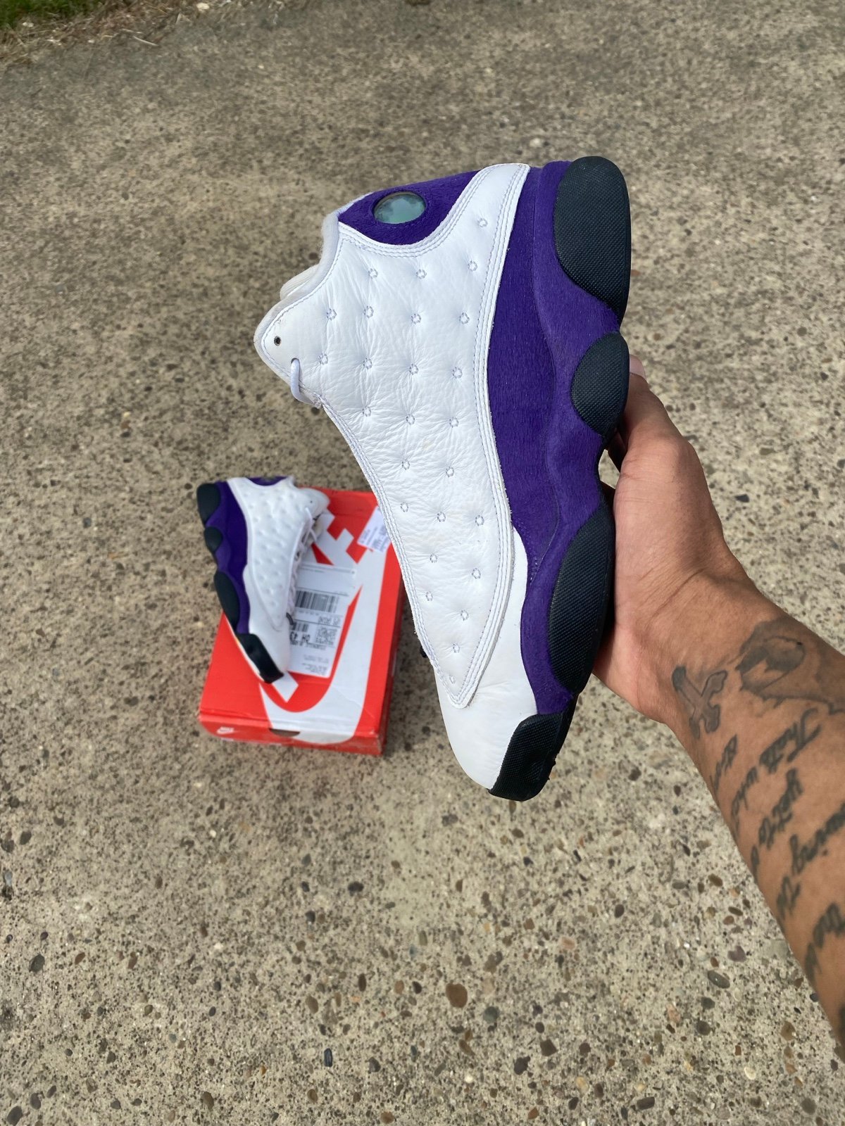 Air Jordan 13 ‘ court purple ‘