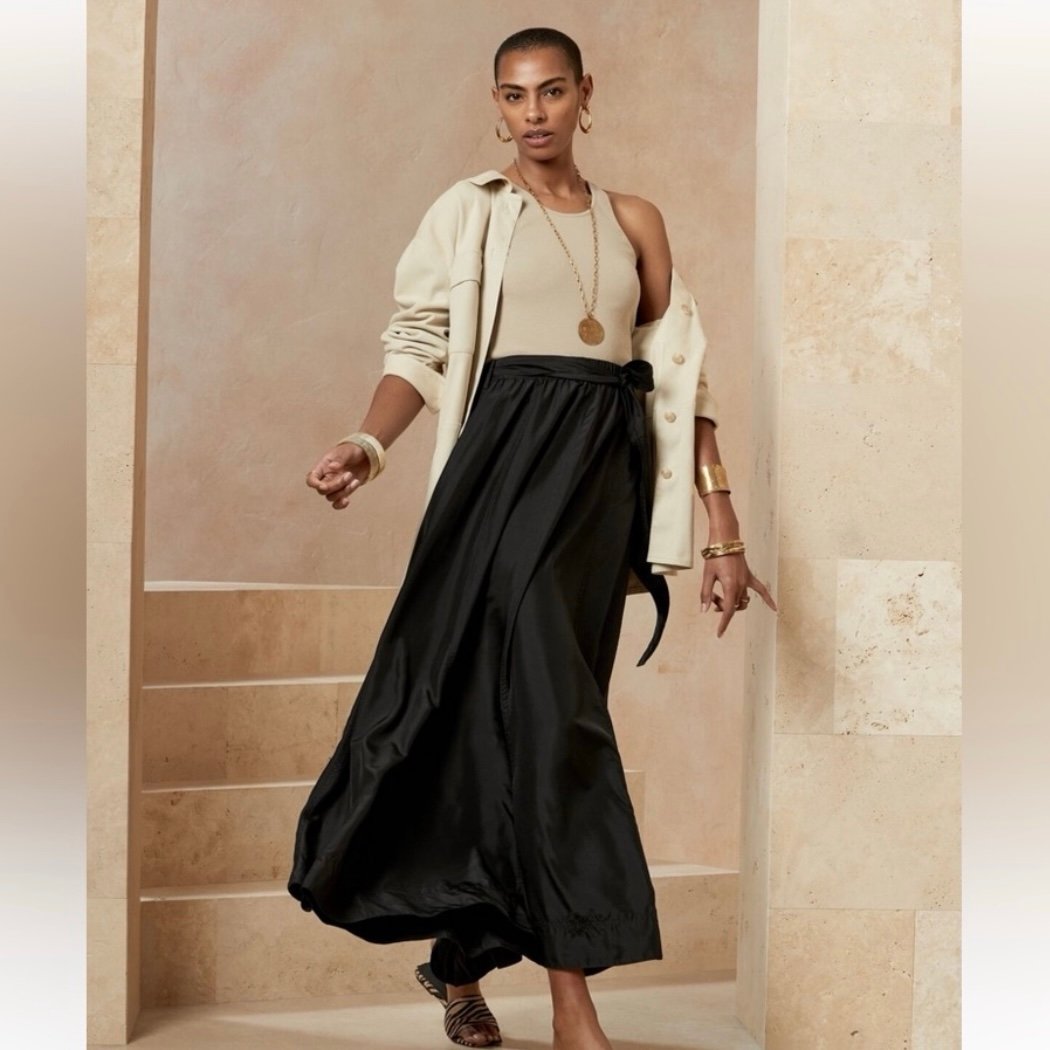 NWT Banana Republic Nocturne Silk Maxi Skirt - Black XL