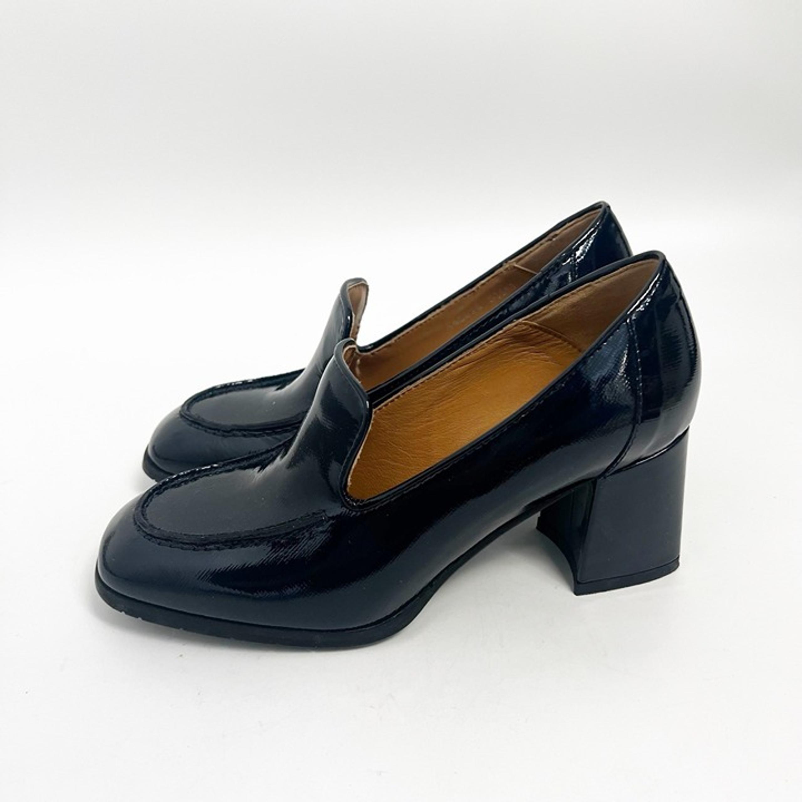 AQUATALIA Michelle Loafer Block Heels Dark Blue Patent Leather Pump Women's 5.5