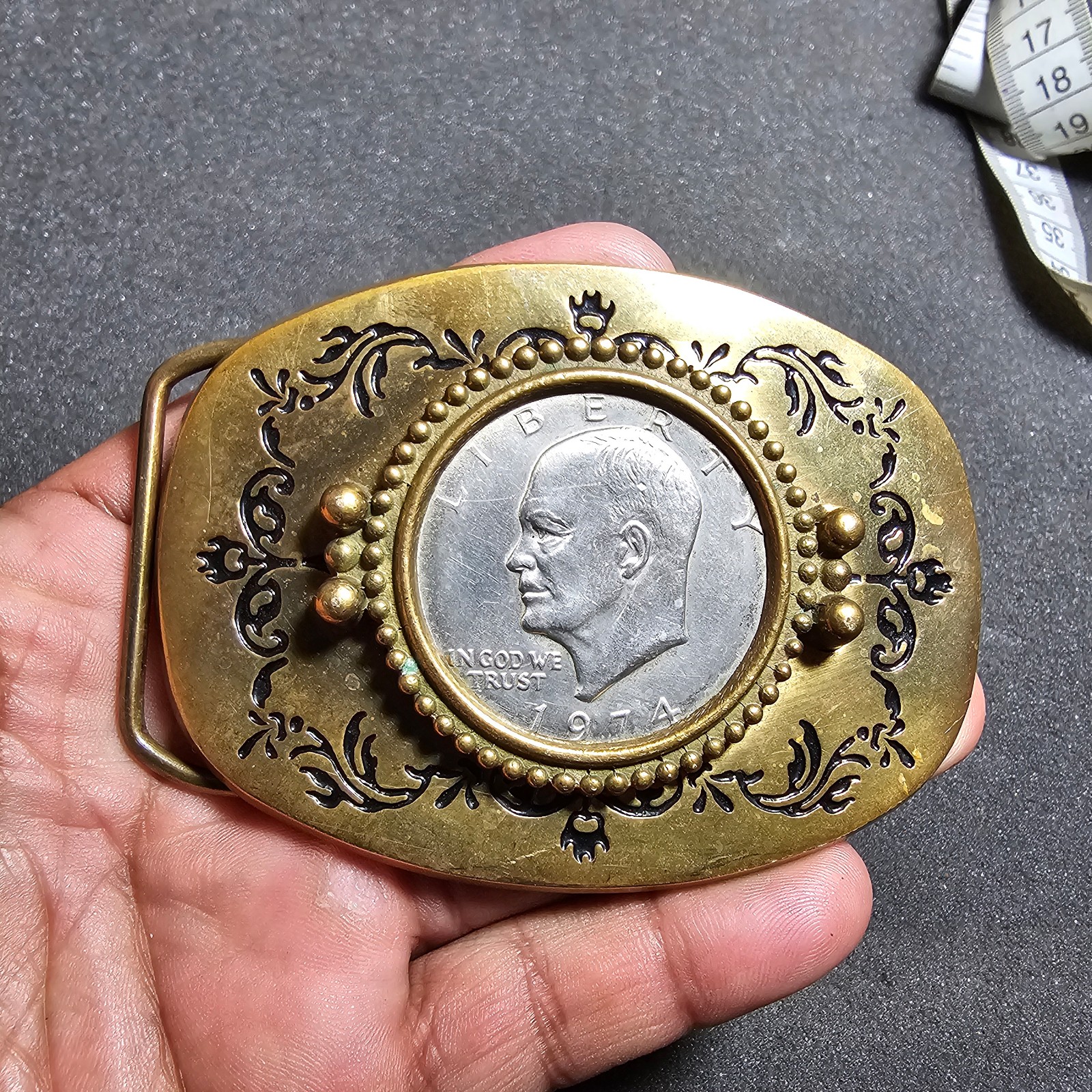 Vintage 1978 Baron Buckles Solid Brass With 1974 Eisonhower Dollar Coin Buckle u