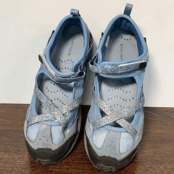 Lands’ End Womens Mesh Slip On Hiking Outdoor Walking Shoes Blue Size 9.5B