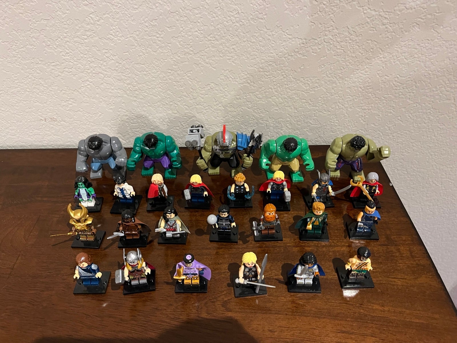 Marvel Thor & Hulk Minifigure Lot of 26 (Odin, Valkyrie, Heimdall, etc)