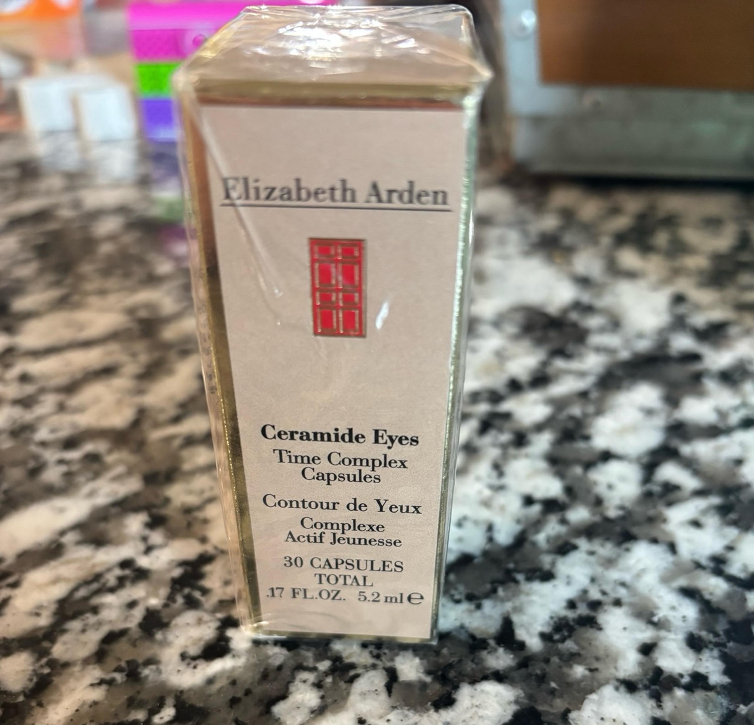 Elizabeth Arden Ceramide Eyes time complex capsules