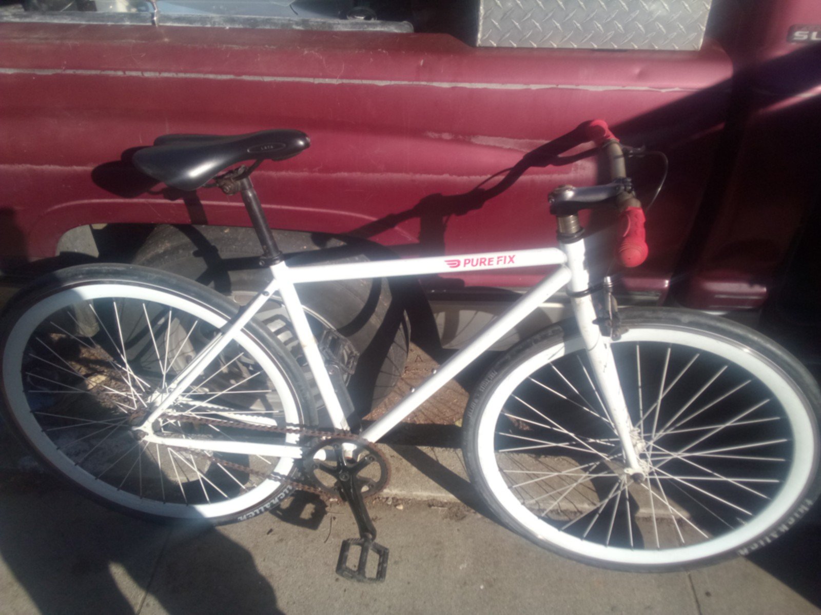 Pure Fix bicycle ( fixed gear)