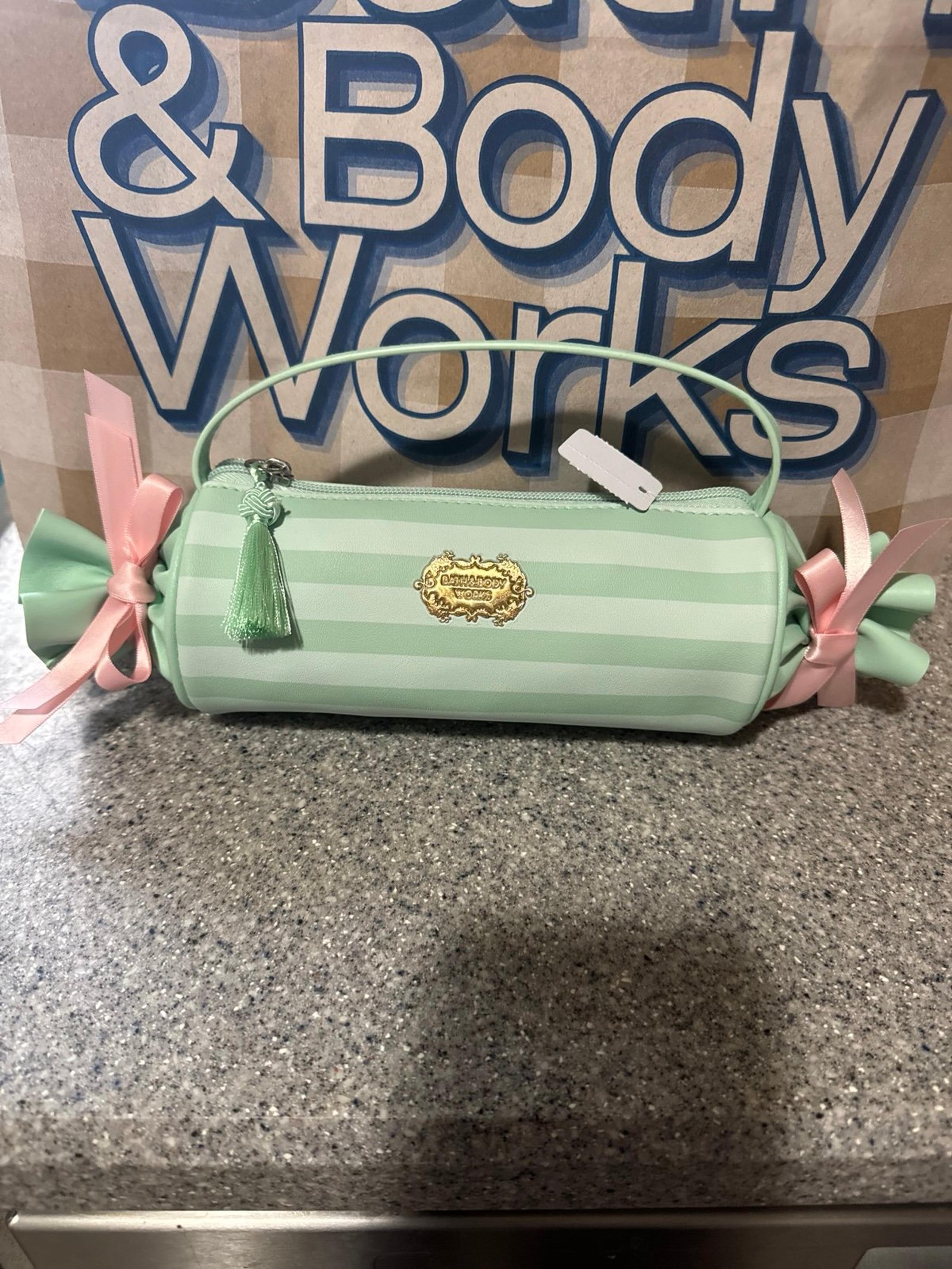 BBW SWEETEST SONG PURSE