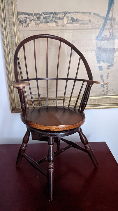 13.5 inch windsor doll chair music box