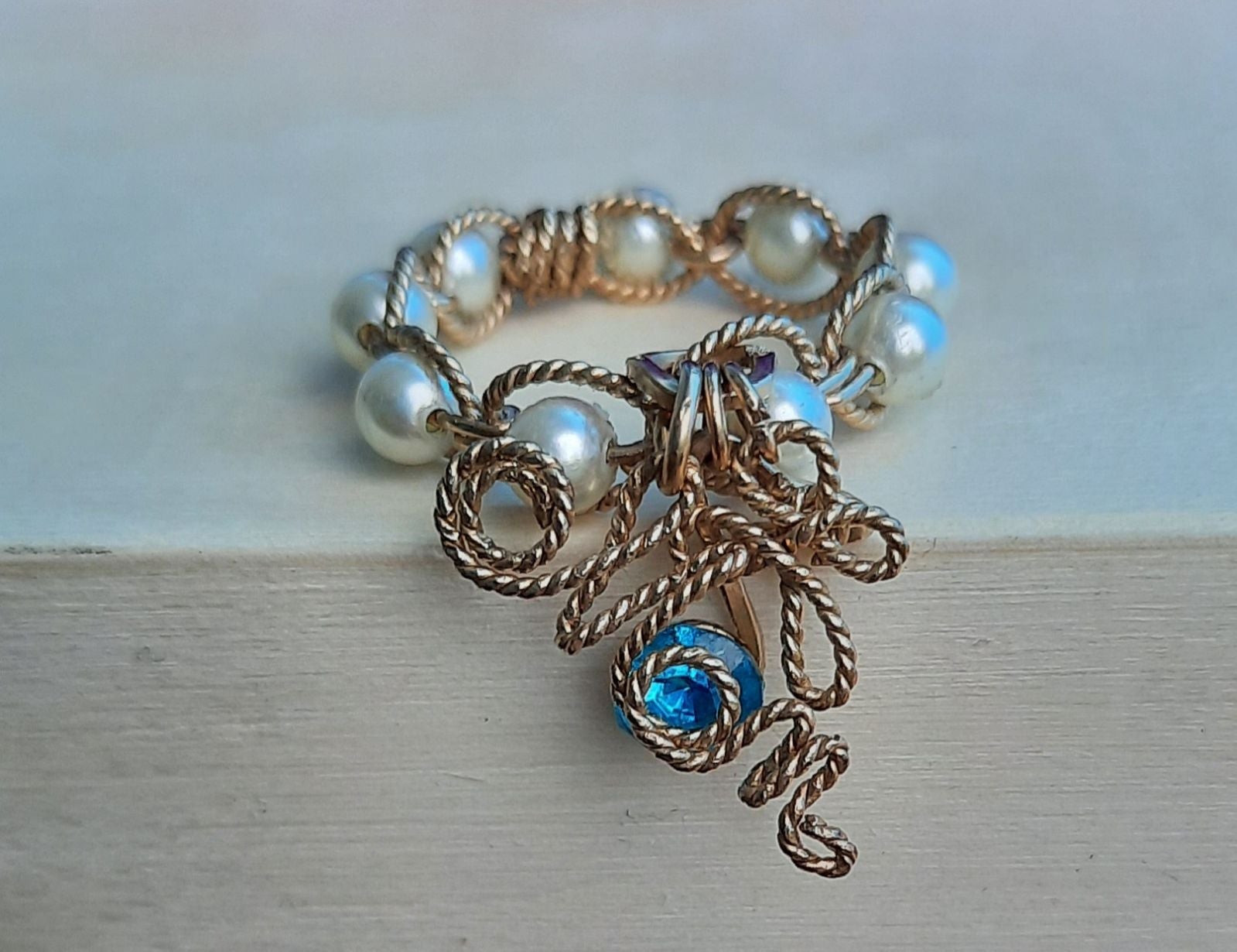 14kt yellow GOLD with Swarovski pearls R