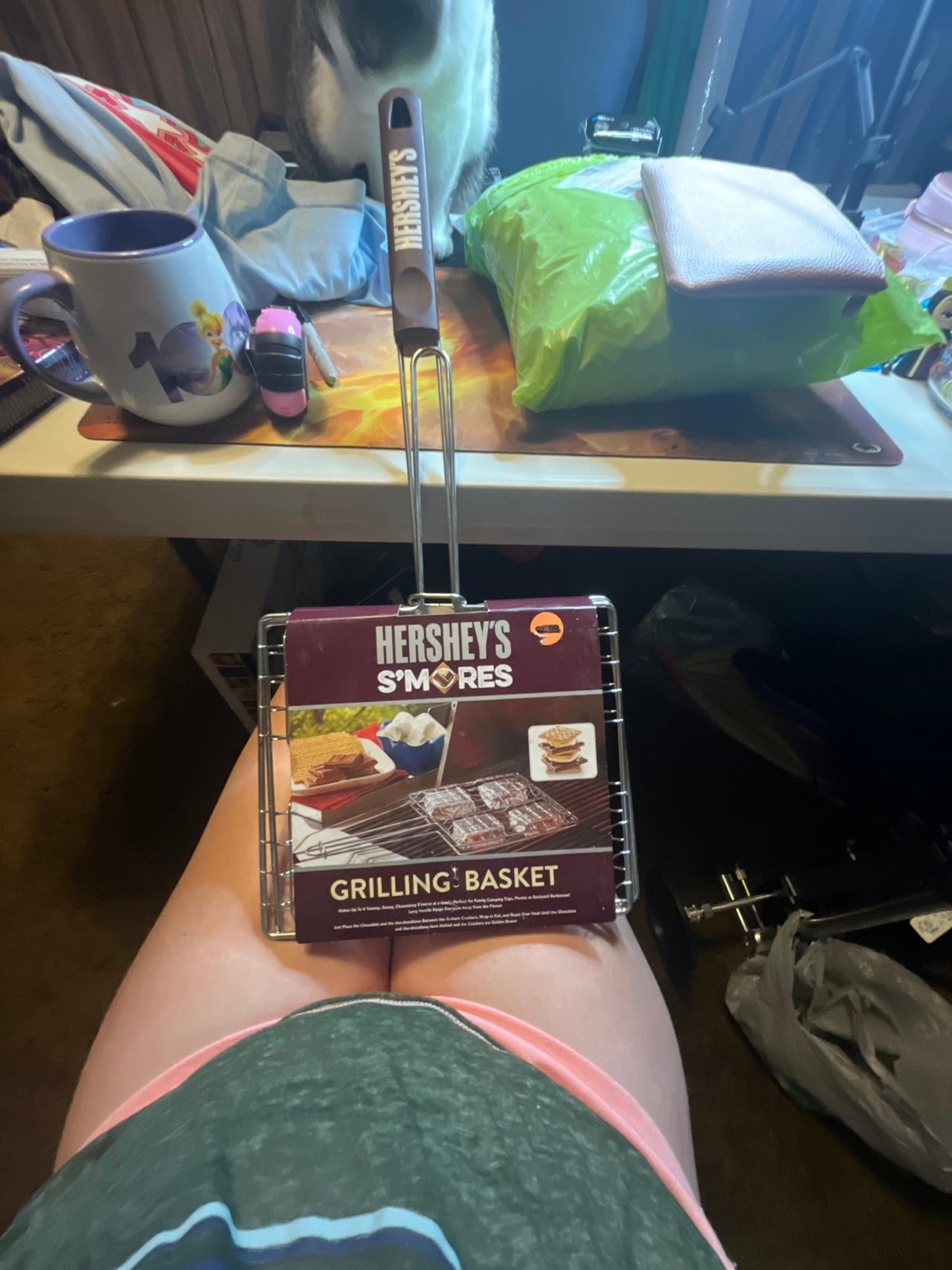 S’mores maker