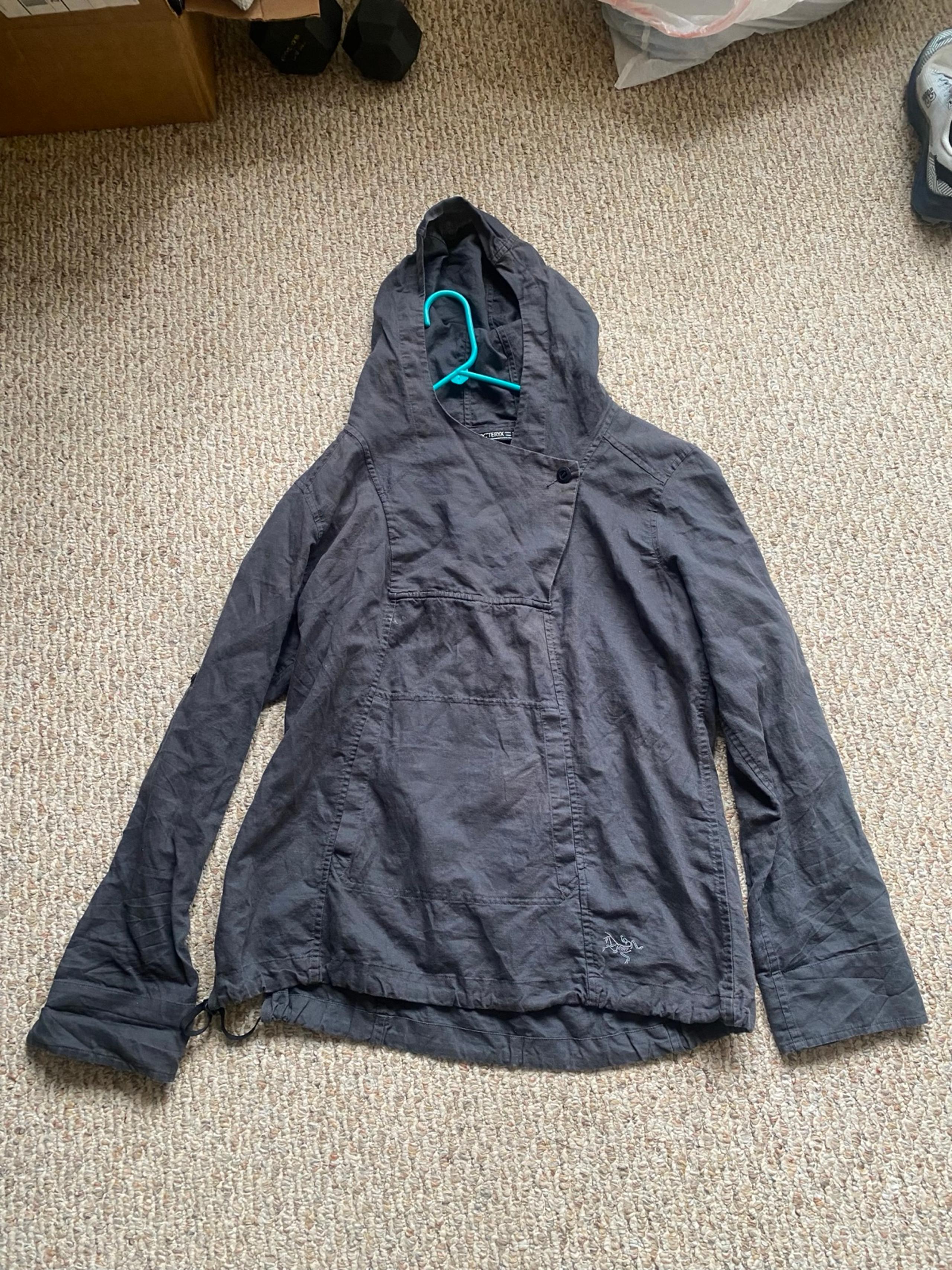 Arc’teryx C’Esta hoodie