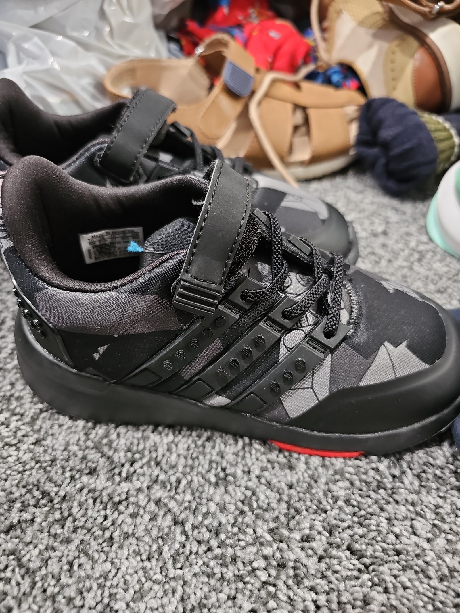 adidas Racer TR x LEGO® Shoes black