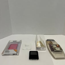 Apple iPod Nano 3rd Generation 4GB (2007) Used Untested With Accessories