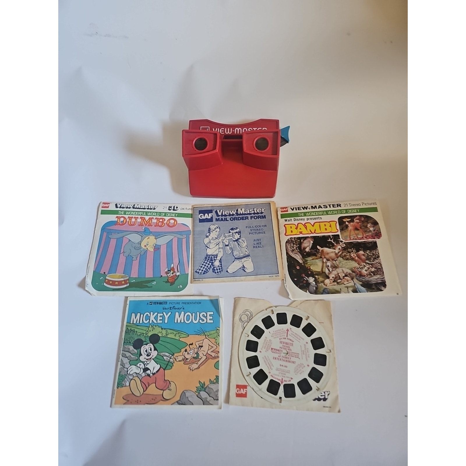 Vintage 1974 GAF View Master Viewer Red Bambi Dumbo Mickey Mouse