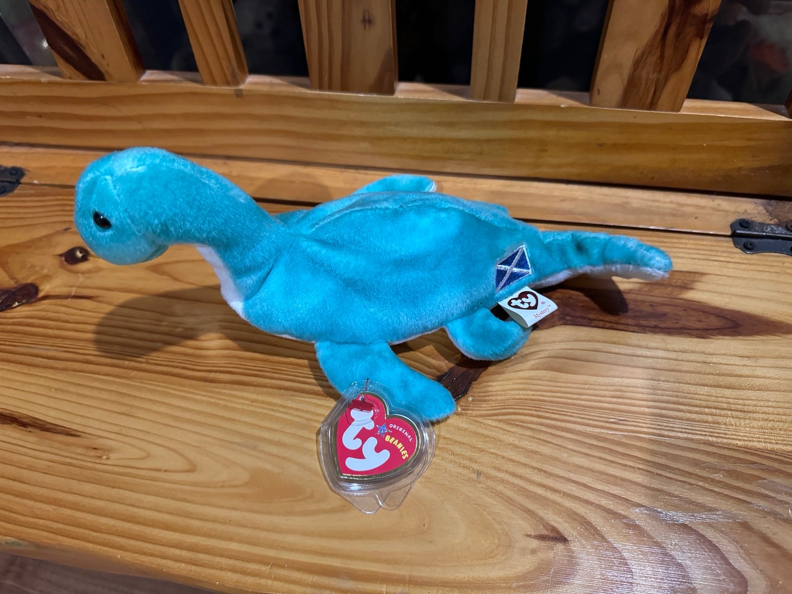 Ty Beanie Babies Mystery The Sea Monster UK EXCLUSIVE MWMT