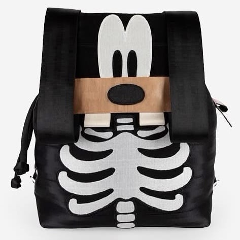 BNIB Harveys Disney Skeleton Goofy Seatbelt Backpack