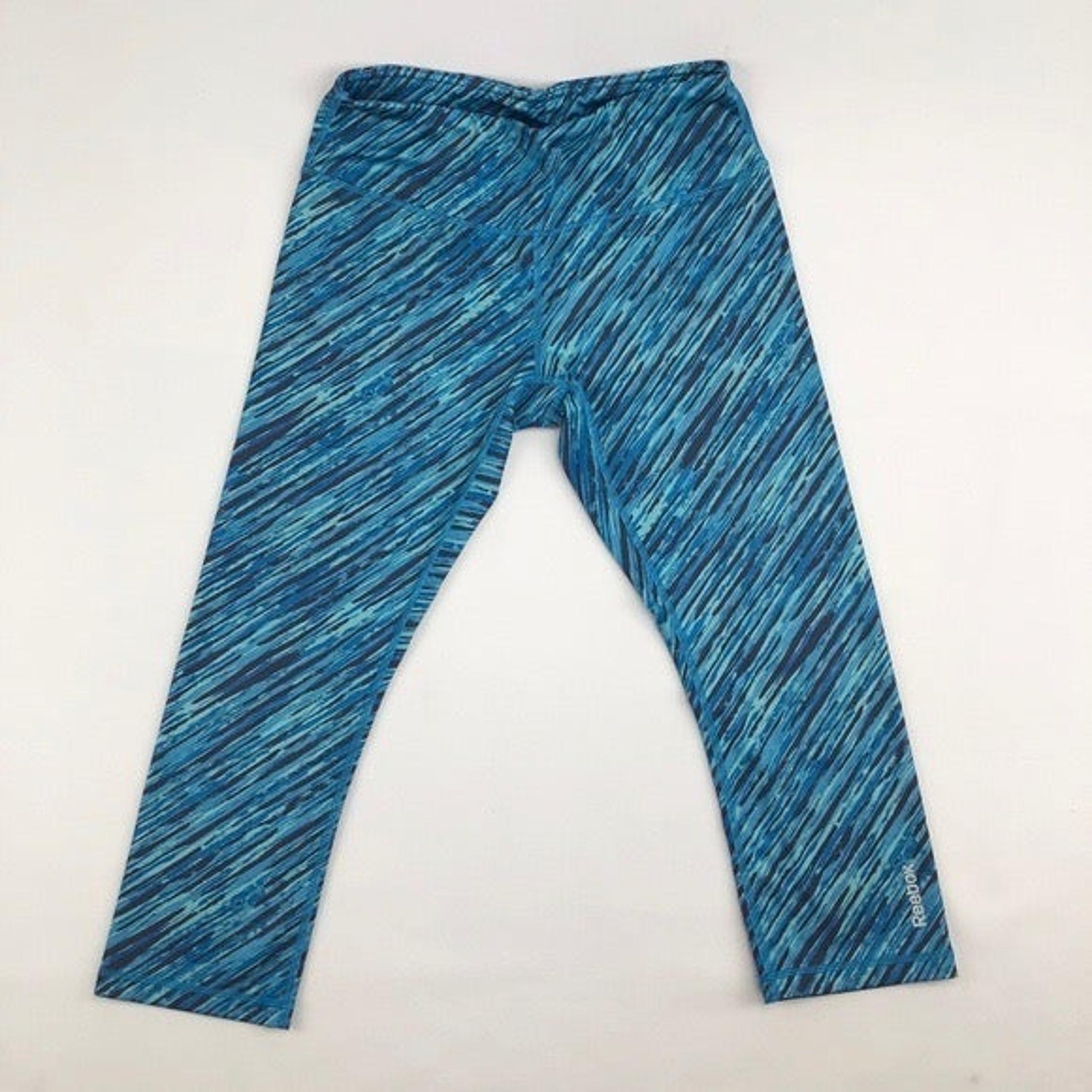 Reebox 3/4 Crop Blue  Active Leggings