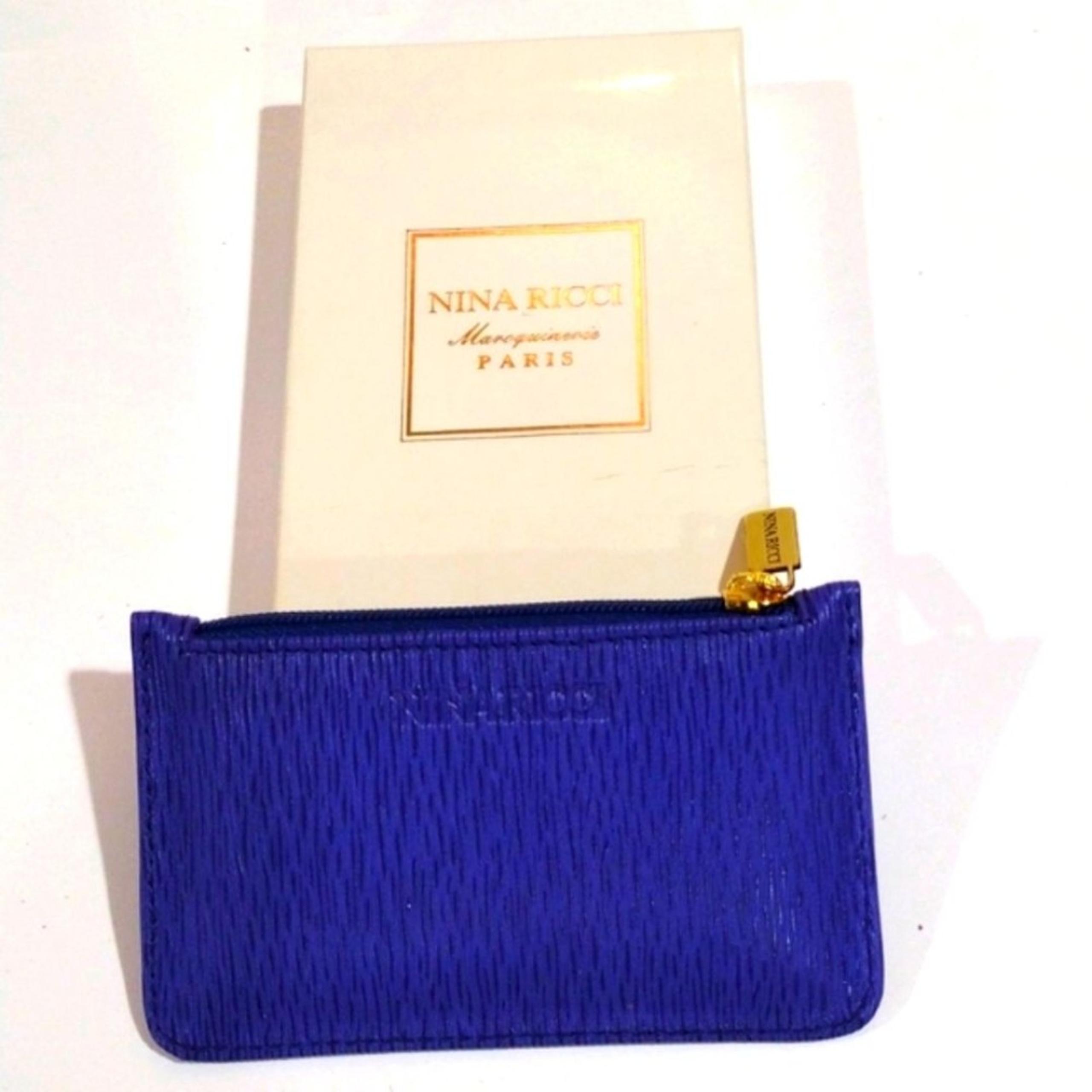 Nina Ricci Paris Blue Vintage Coin Purse Made in Italy 4.5x2.75-inch - with Box