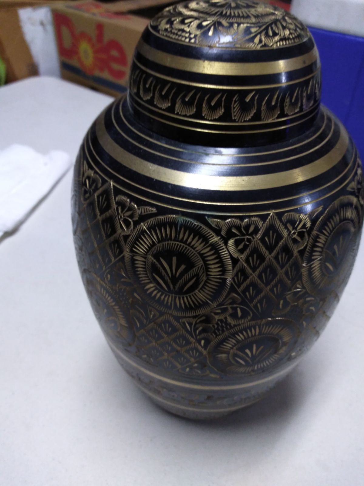 Vase/Urn