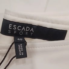 Escada Sport designer white capri cuffed pant - US 10 & EU 40