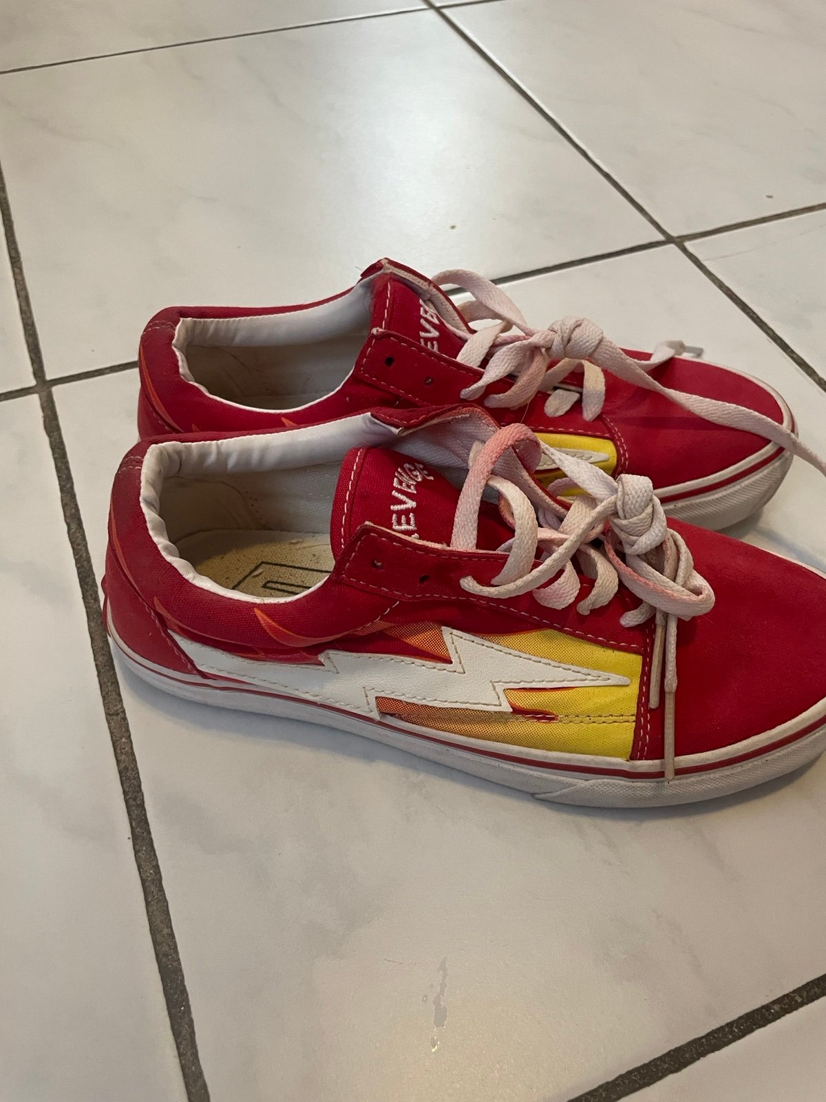 Revenge x storm revenge red flame vans size 6