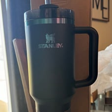 Stanley 40oz Chroma