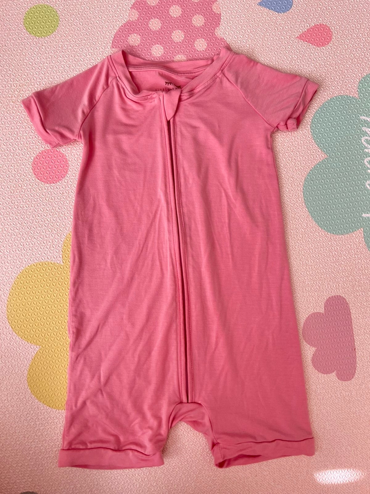 Little sleepies 2T bubble gum shortie