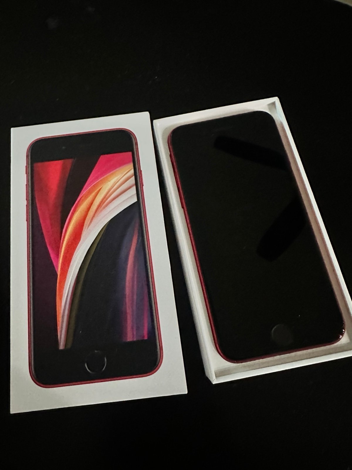 iPhone SE red 64gb (2nd gen) - Unlocked