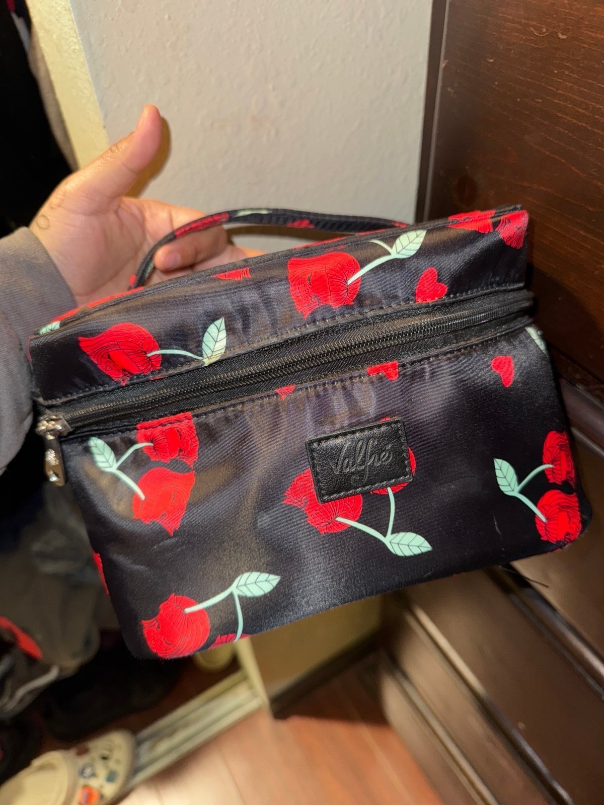 Valfre makeup bag cherry
