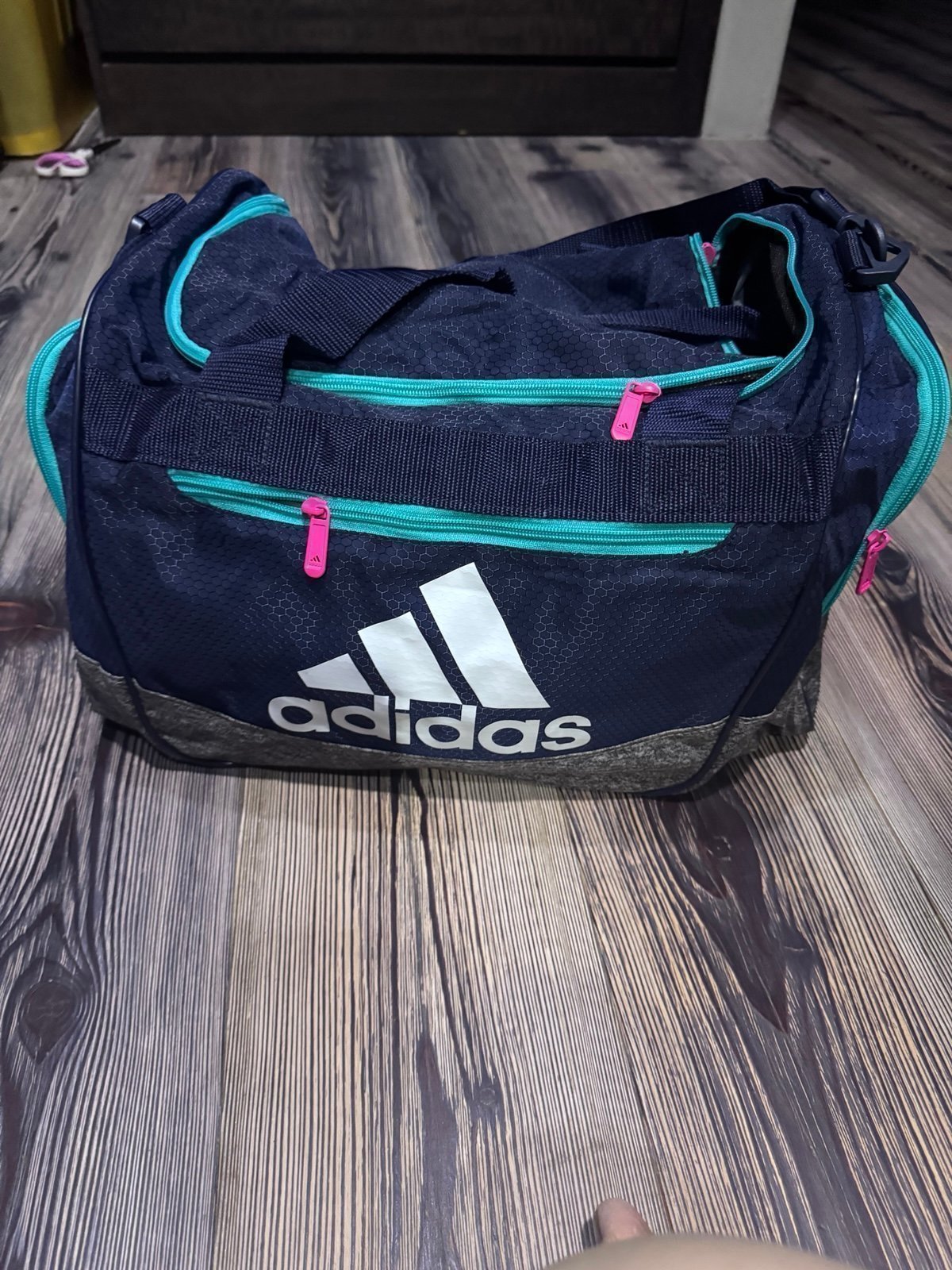 Adidas Duffle Bag gym bag New