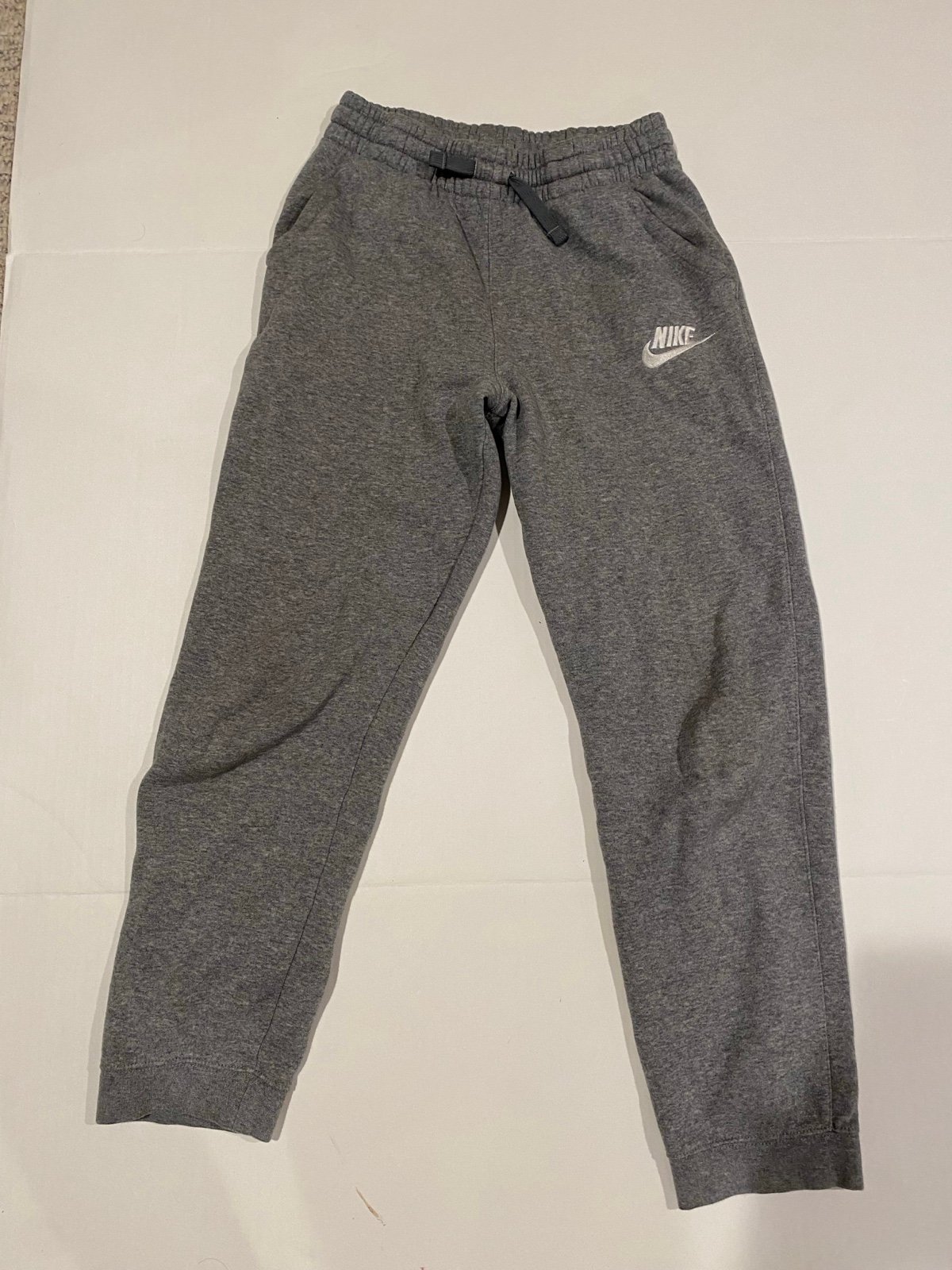 Boys Nike sweatpants size XL
