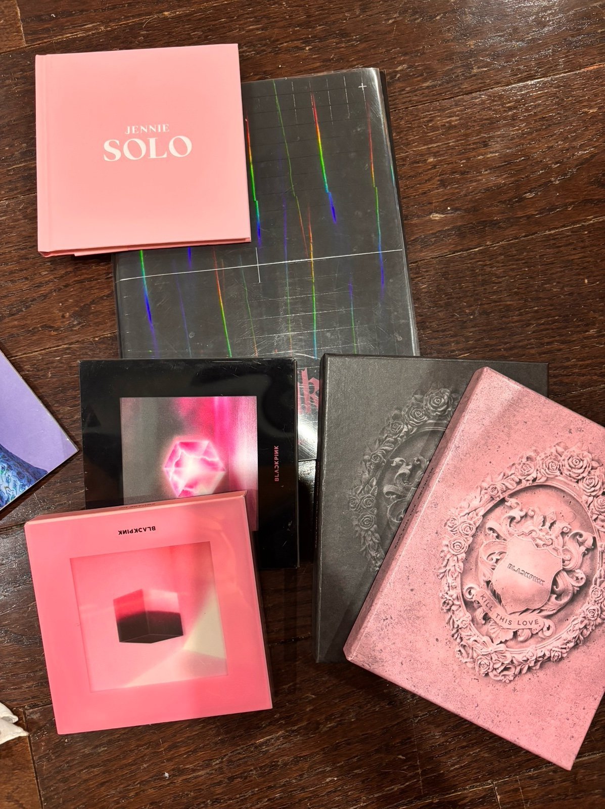 BLACKPINK 「THE ALBUM-JP Ver.-」全形態の豪華内容パック