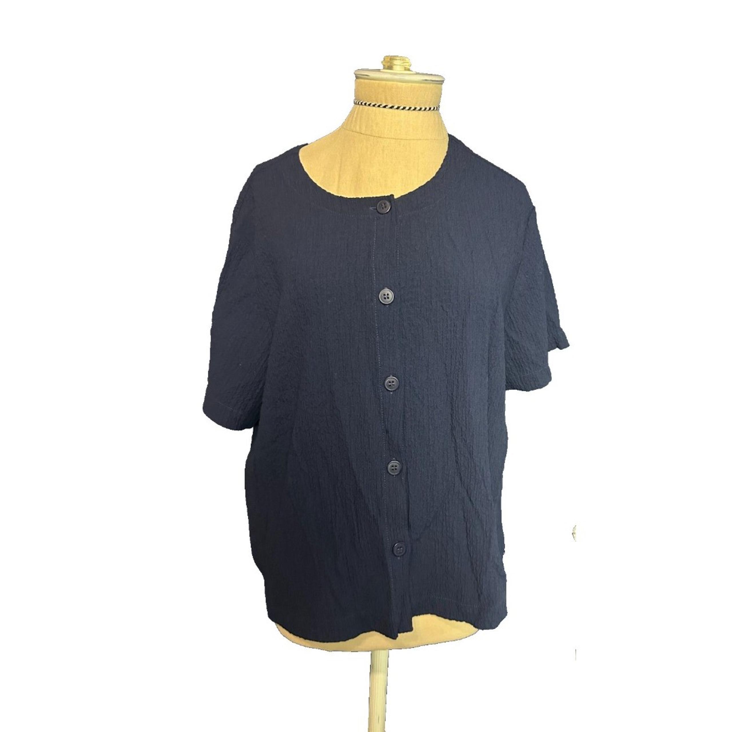 Orvis Women's Navy Blue Rayon Viscose Poly Blend Button Front Short Sleeve Top M