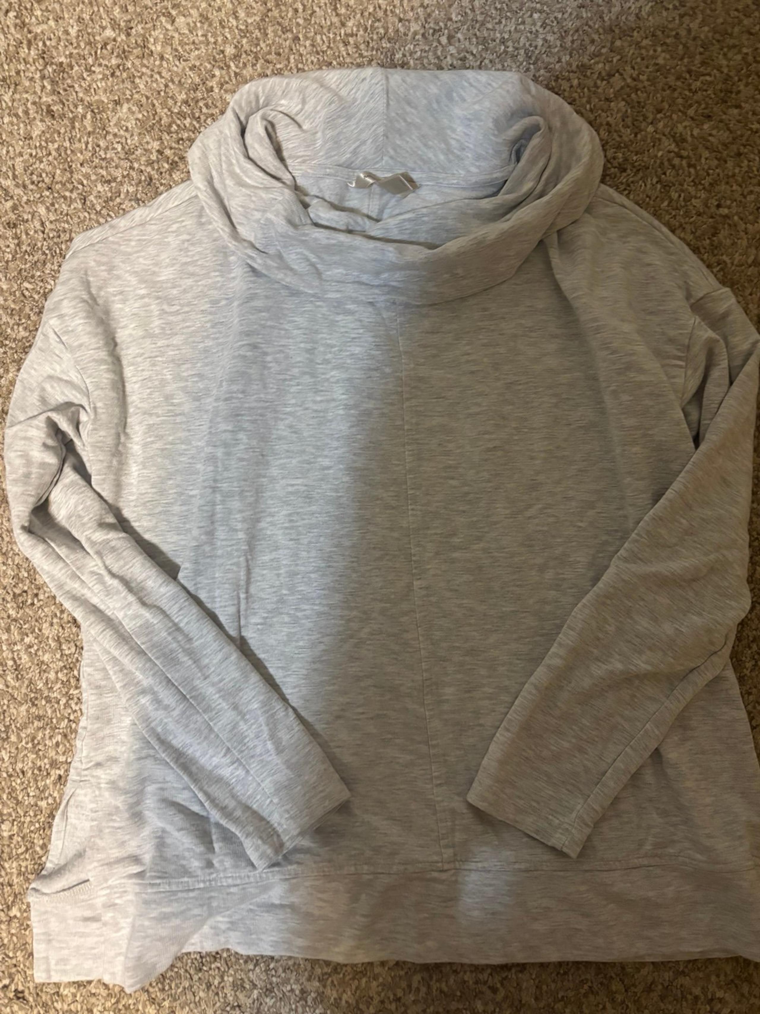 Banana republic size medium top