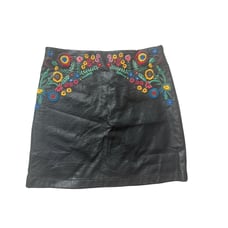 Zara Basic Black Vegan Leather Mini Skirt Embroidered Flowers Small