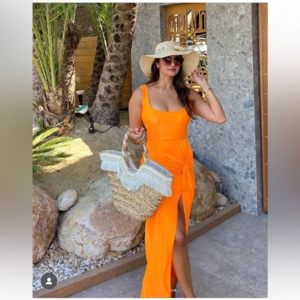 Micas Twist Detail Square Neck Midi Dress orange size Small