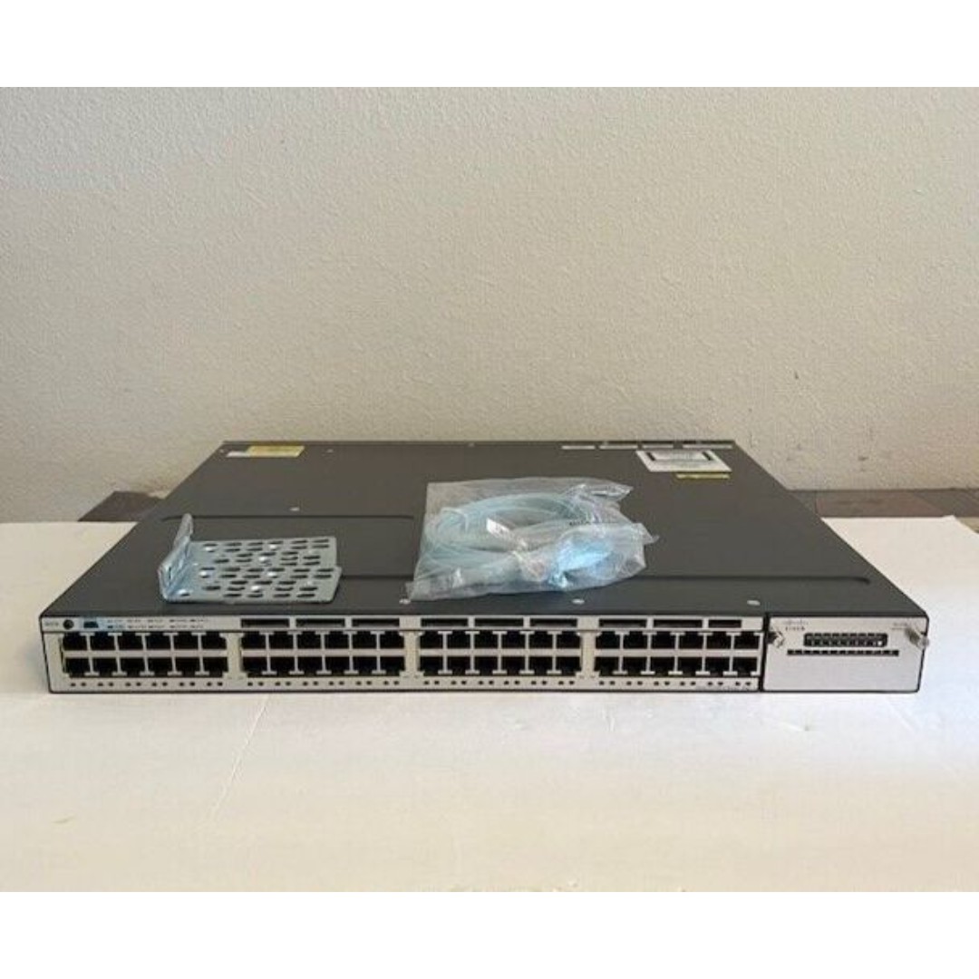 Cisco Catalyst WS-C3750X-48P-S - Poe+ Gigabit Switch w/brackets & console cable
