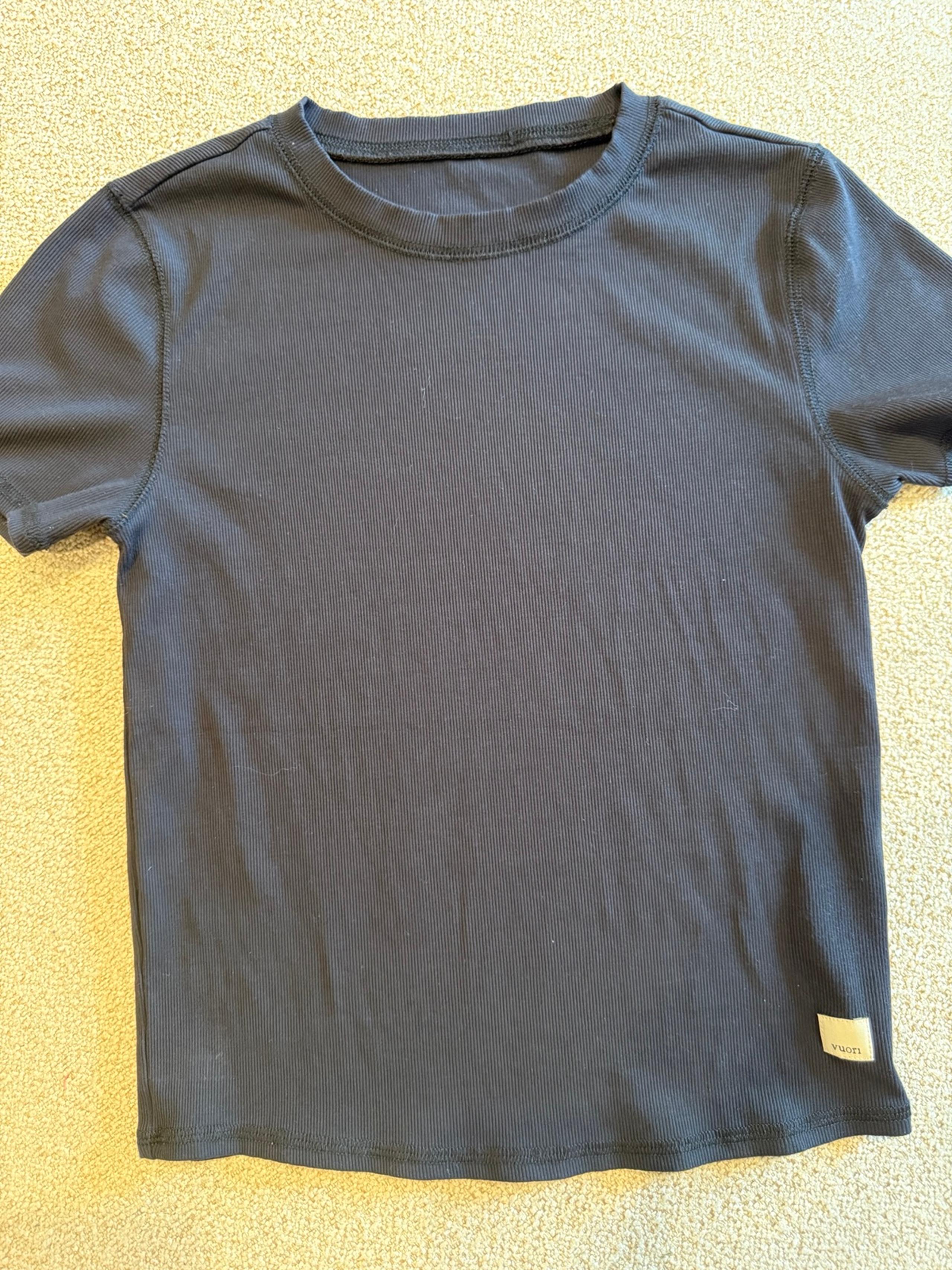 Vuori Women’s Shirt