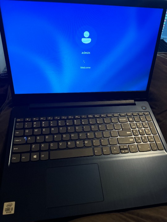Lenovo Ideapad 3 15IML05 81WR000FUS 15.6 i3-10110U 2.1GHz 8GB RAM 256GB SSD