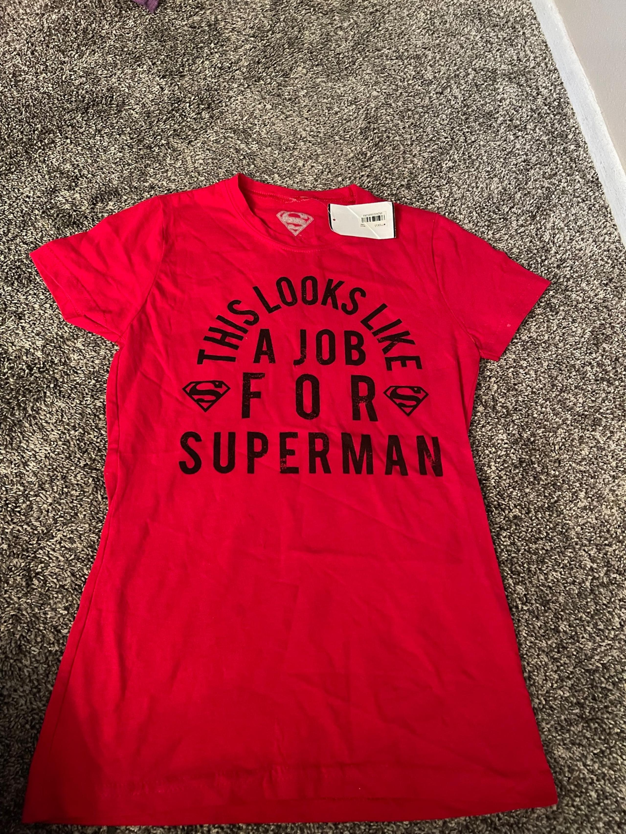 Superman DC Comics women’s t-shirt red Sz Small