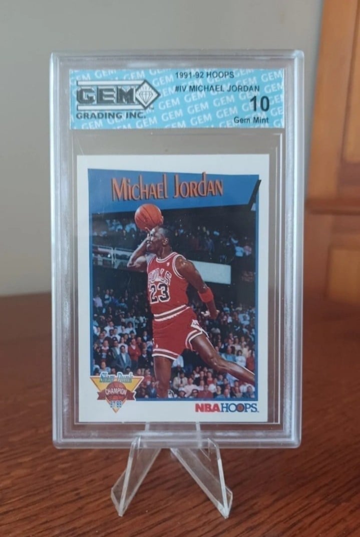 Michael Jordan Vintage 1991-92 Dunk Contest NBA HOOPS Card GEM 10