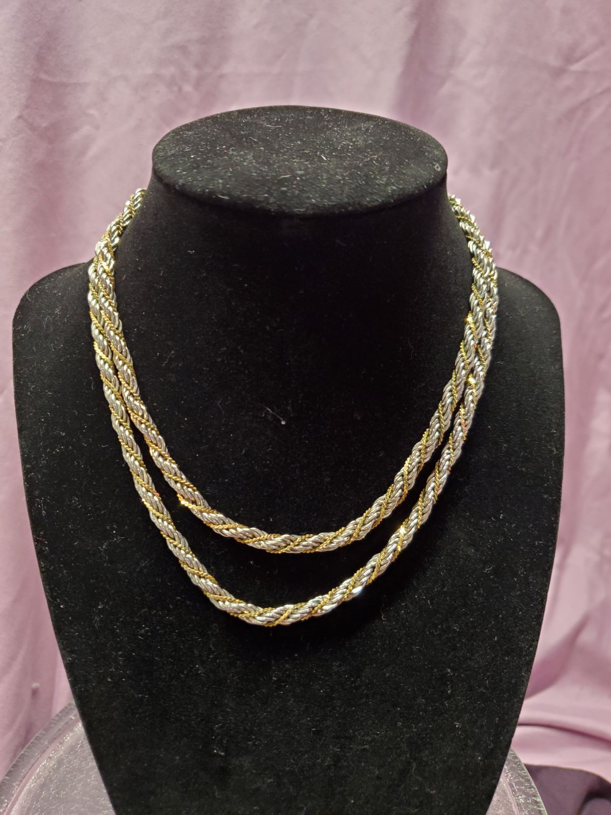 Vintage trifari twisted rope chain