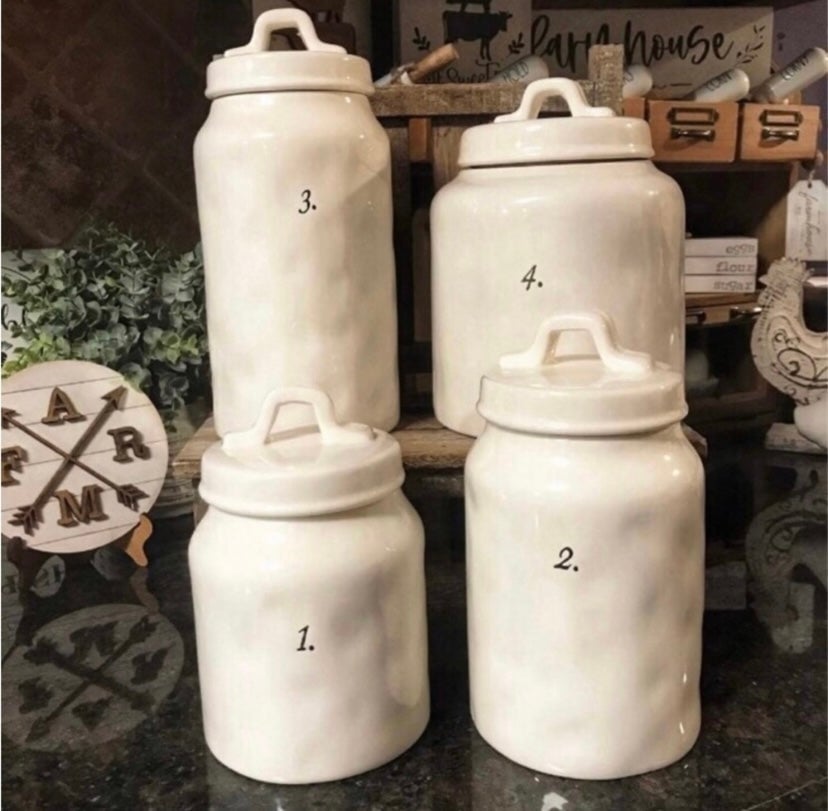 Rae Dunn 1,2,3,4 canistet