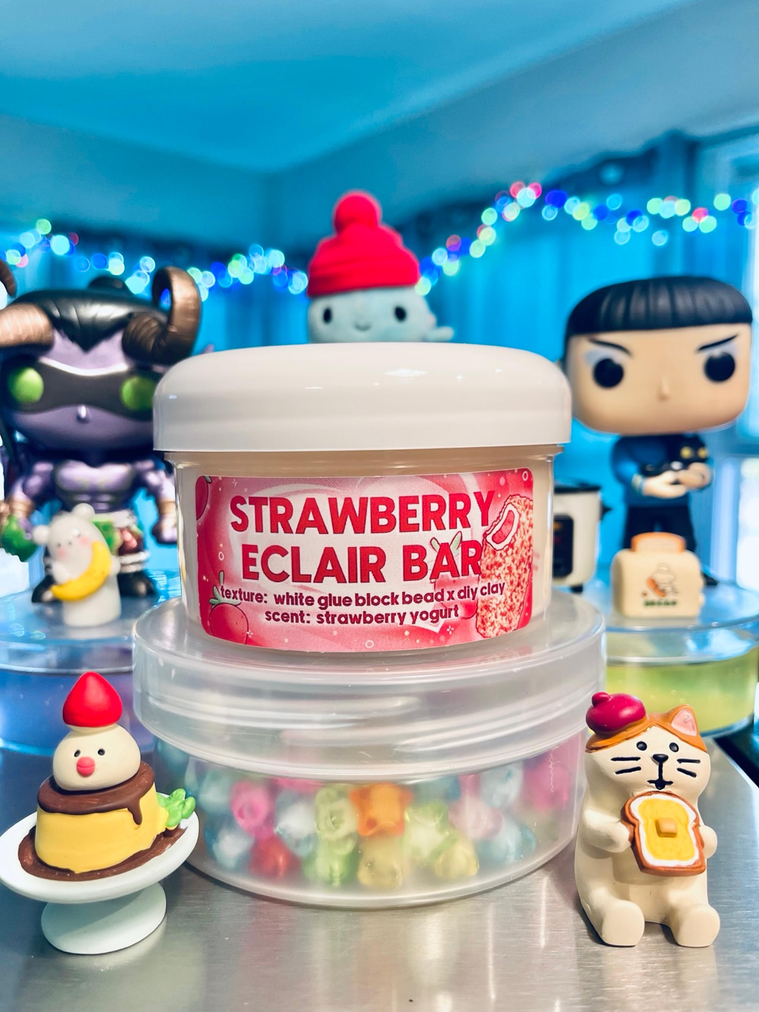 Pilot Slimes Strawberry Eclair Bar Slime