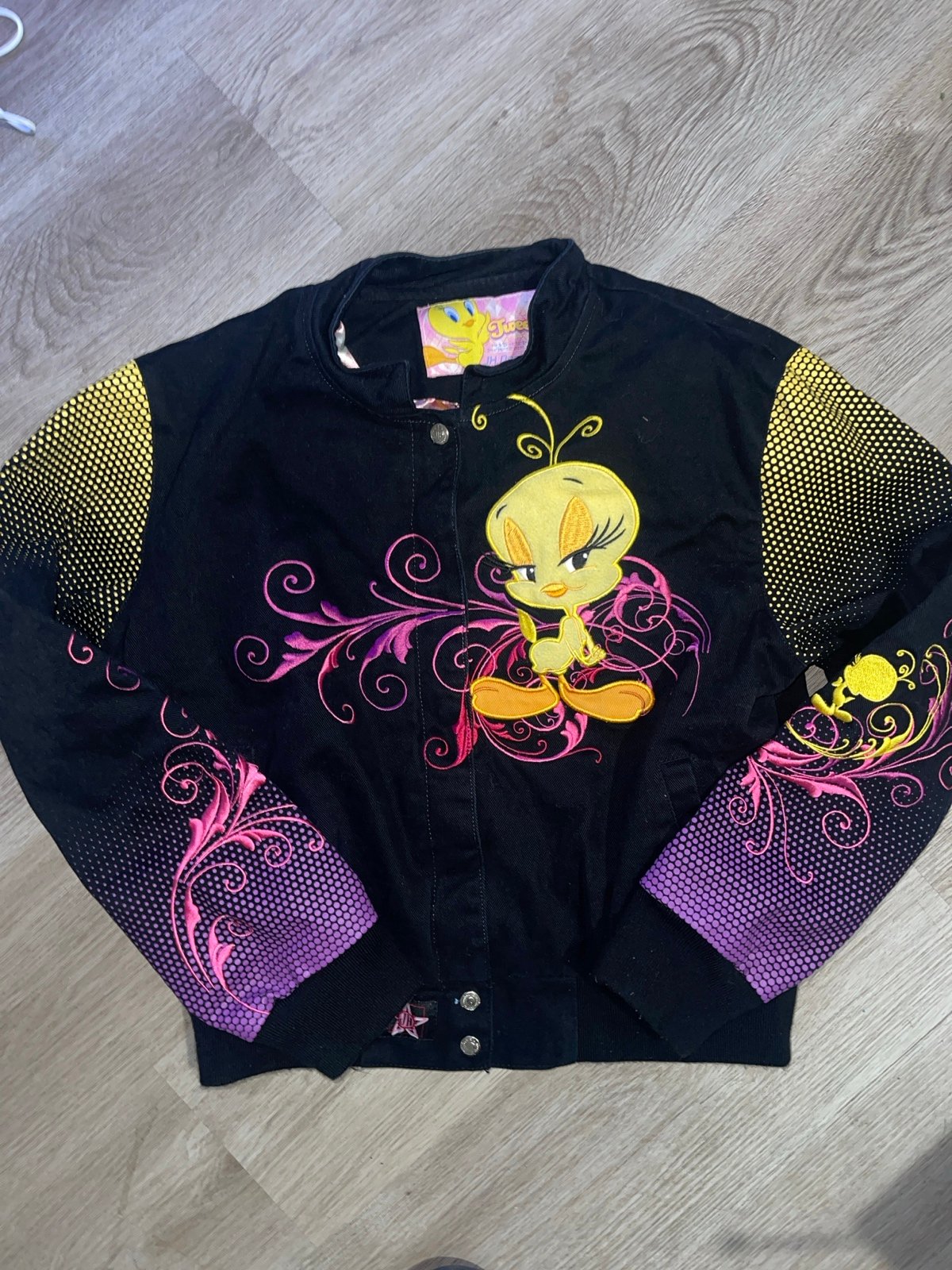 Looney Tunes Tweety Bird Diva Jacket Embroidered Youth Size 2XL JH Designs