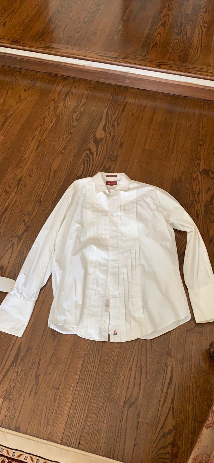 men’s white button up